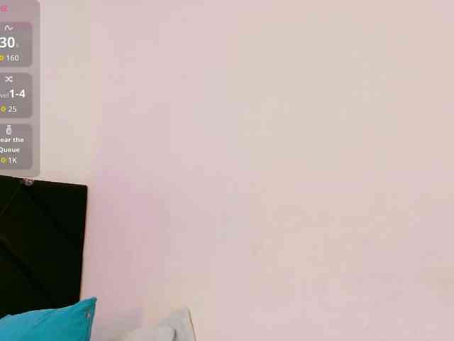 kinkyhousewifee webcam