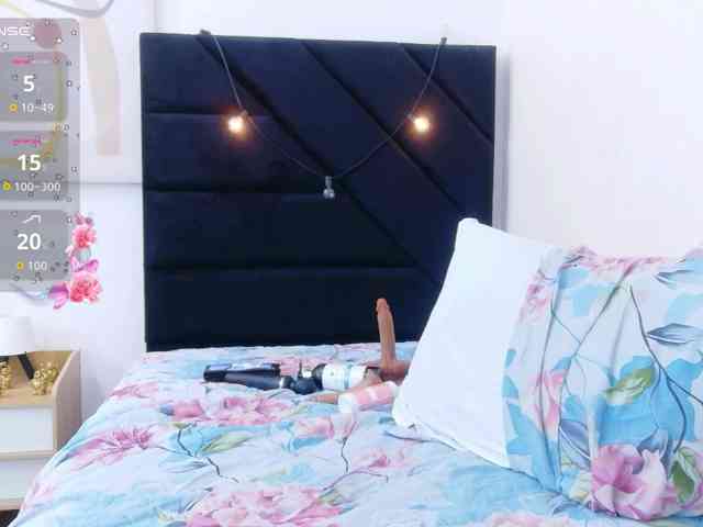 kinkyhousewifee's live room
