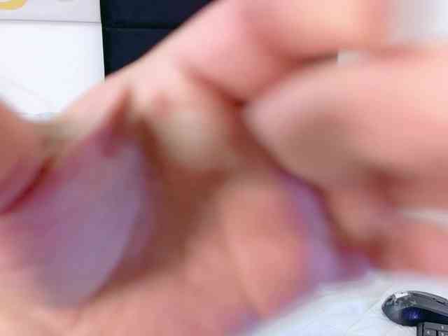 kinkyhousewifee webcam