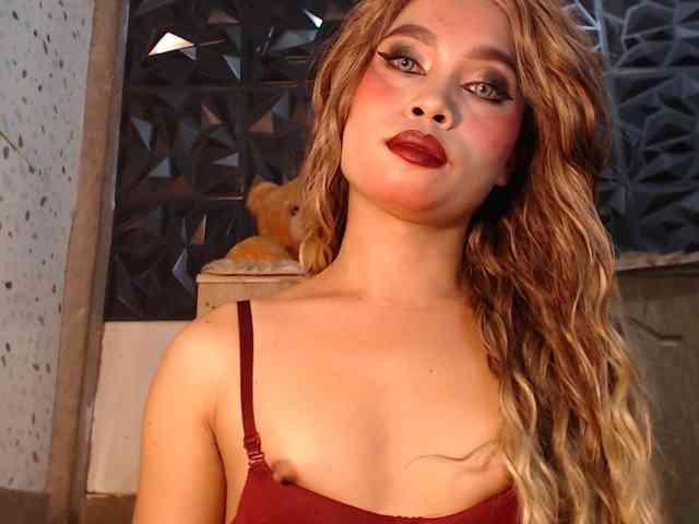 Majas_suckablecock