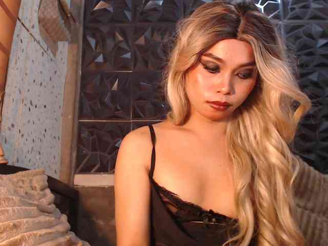 Majas_suckablecock
