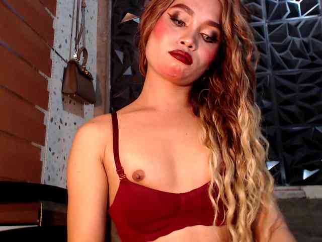 Majas_suckablecock