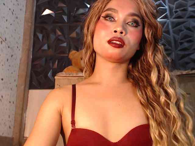 Majas_suckablecock