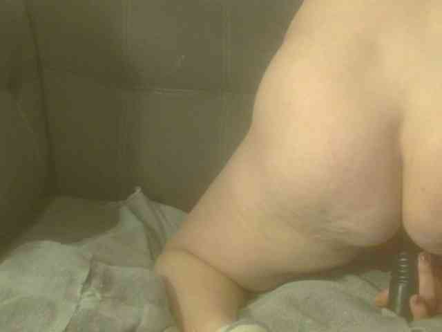 WetTightKitty68 webcam