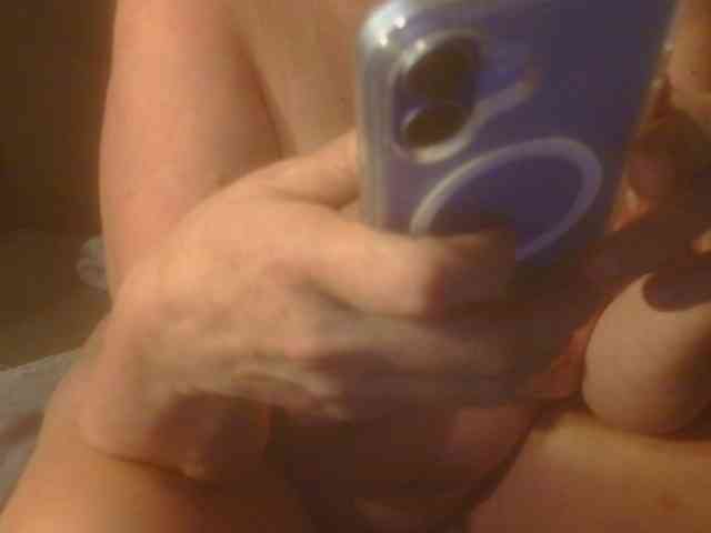 WetTightKitty68 webcam