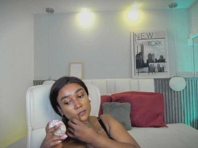 Alessia20, 23 y/o - Live Cam on BongaCams