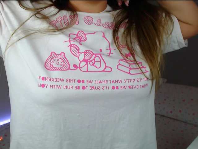 -EmilyxGrasez-'s BongaCams show and profile