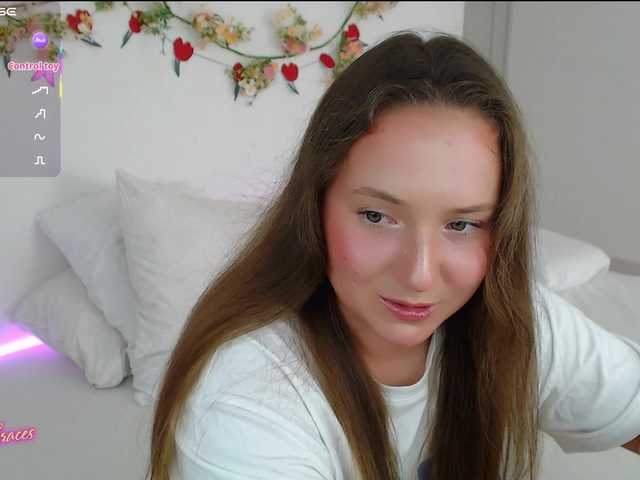 -EmilyxGrasez- live cam on BongaCams