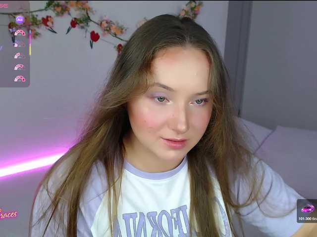 -EmilyxGrasez- live cam on UnifiedCams