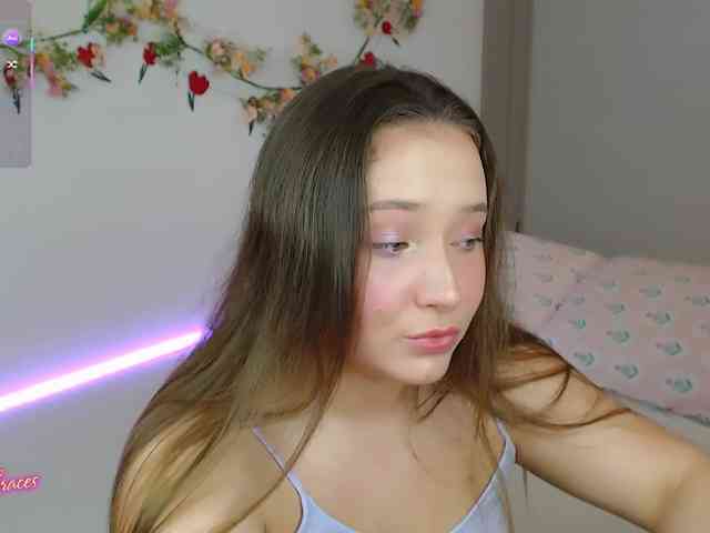 -EmilyxGrasez- webcam