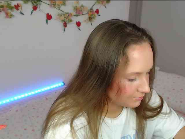 -EmilyxGrasez- webcam