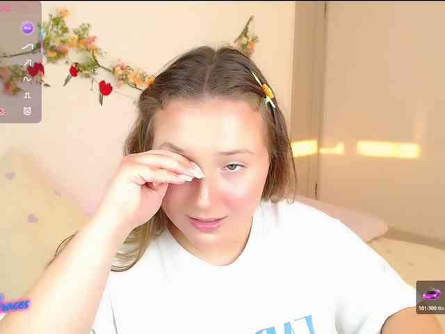 -EmilyxGrasez- webcam