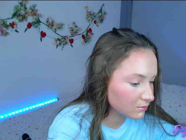 -EmilyxGrasez- webcam