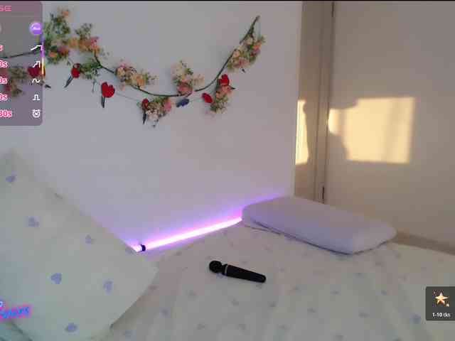 -EmilyxGrasez- webcam