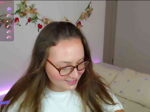 -EmilyxGrasez- webcam