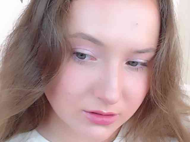 -EmilyxGrasez- webcam