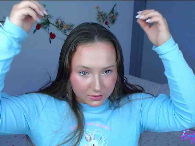 -EmilyxGrasez- webcam