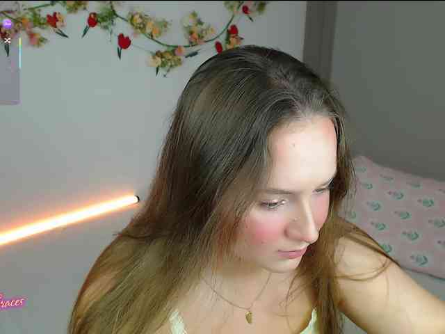 -EmilyxGrasez- webcam