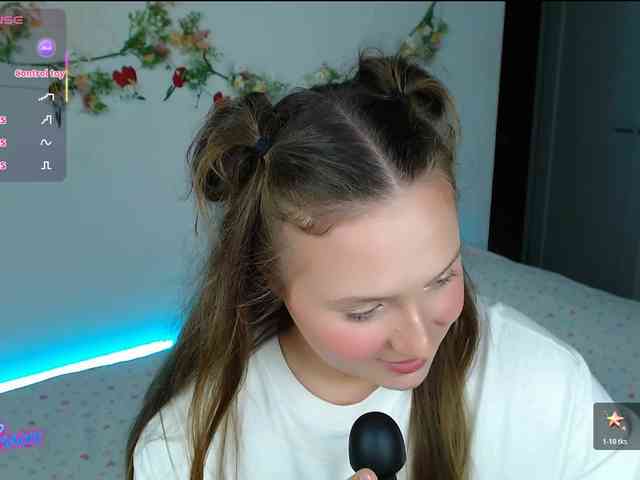 -EmilyxGrasez- webcam