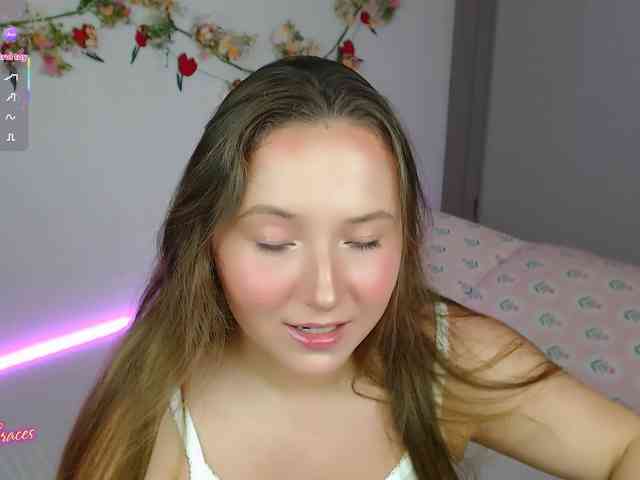 -EmilyxGrasez- Live Webcam on BongaCams