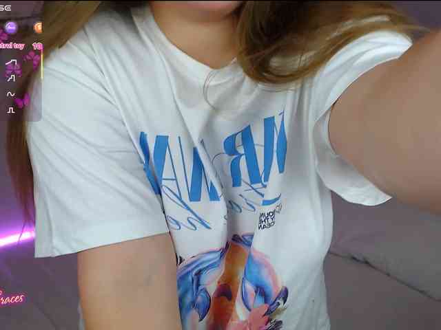 -EmilyxGrasez- webcam