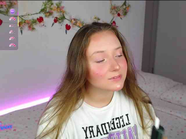 -EmilyxGrasez- webcam
