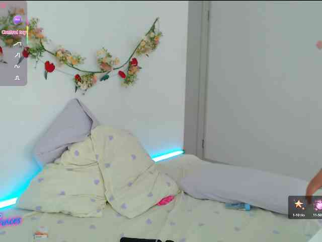 -EmilyxGrasez- webcam