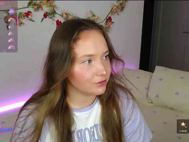 -EmilyxGrasez- - Girl 