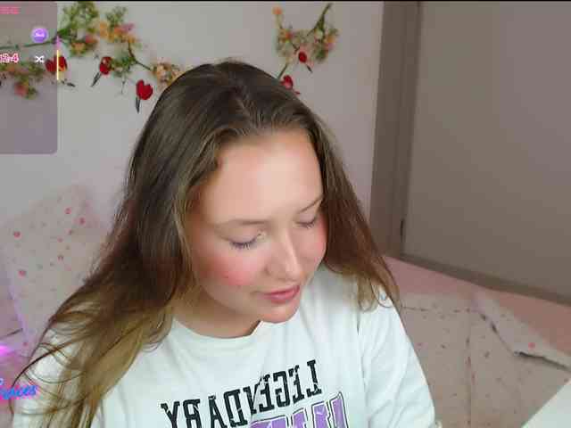 -EmilyxGrasez- webcam