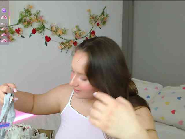 -EmilyxGrasez- webcam