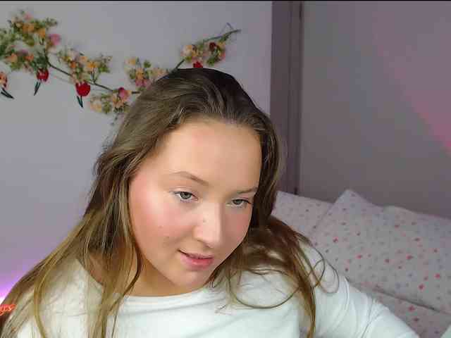 -EmilyxGrasez- webcam