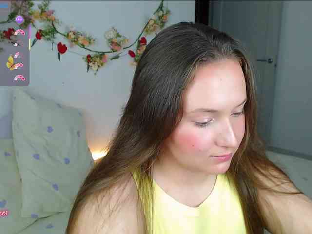 -EmilyxGrasez- webcam