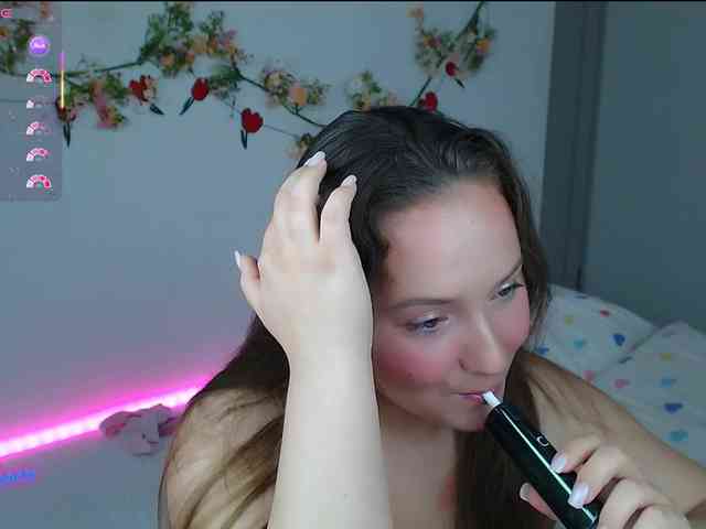 -EmilyxGrasez- webcam