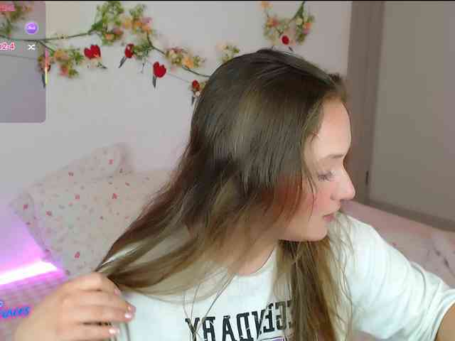-EmilyxGrasez- webcam