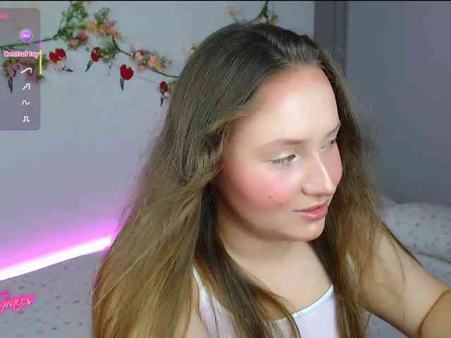 -EmilyxGrasez- webcam