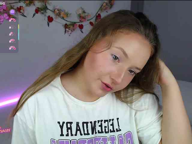 -EmilyxGrasez- webcam