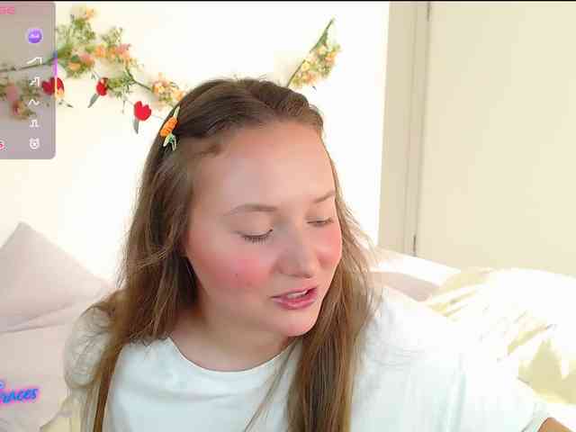 -EmilyxGrasez- webcam