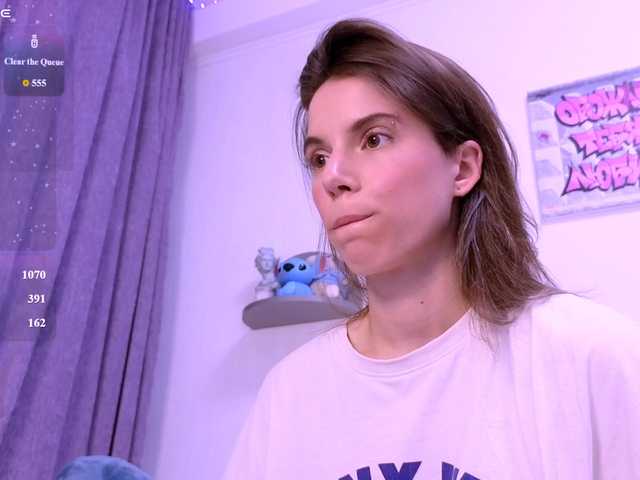 -naomisweet- live webcam show