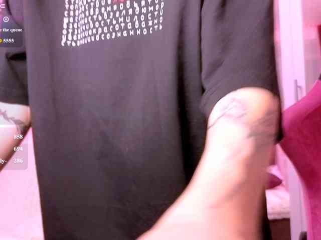 ni_kiss webcam