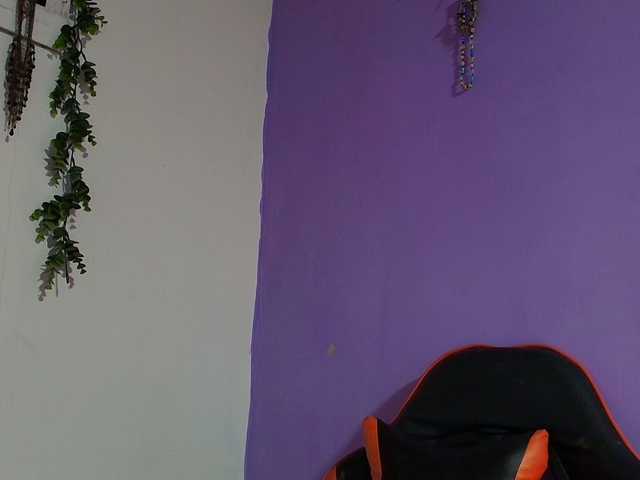 Alondraconnor live cam on BongaCams