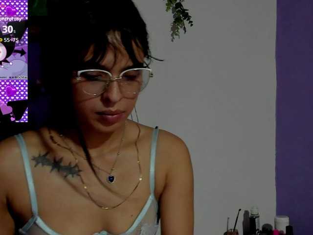 Alondraconnor live cam on BongaCams