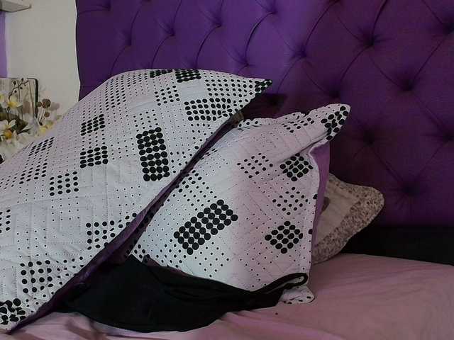 Alondraconnor live cam on BongaCams