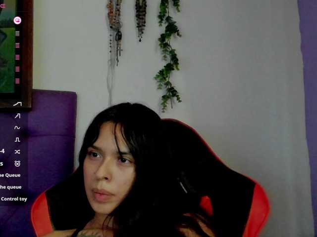 Alondraconnor live cam on BongaCams