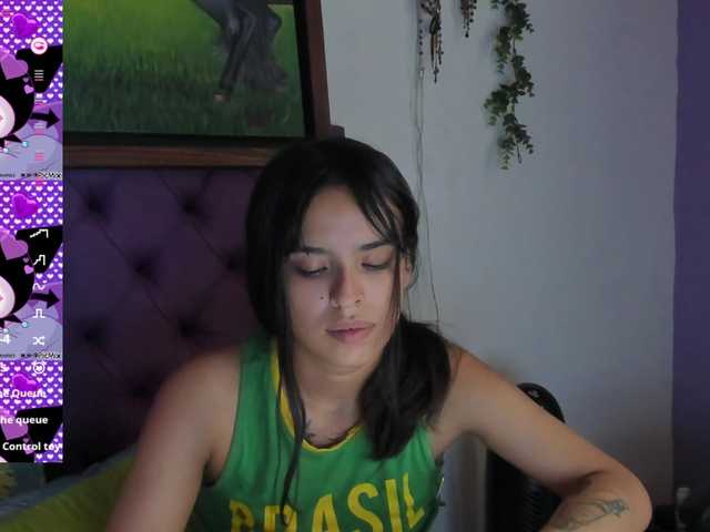 Alondraconnor live cam on BongaCams