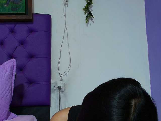 Alondraconnor live cam on BongaCams
