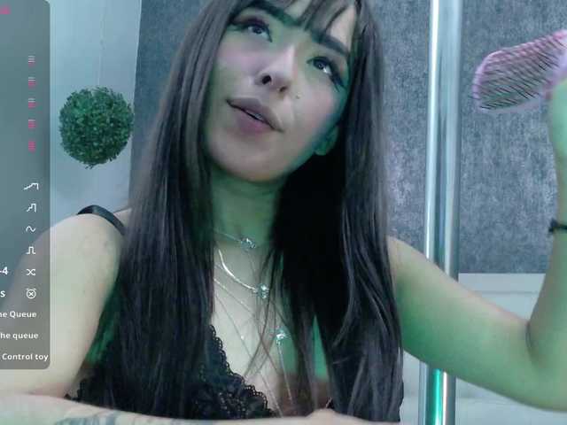 Alondraconnor live cam on BongaCams