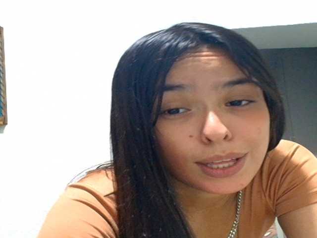 Alondraconnor live cam on BongaCams