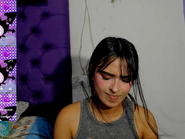 Alondraconnor live cam on BongaCams