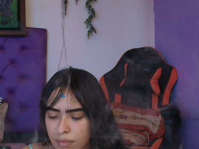Alondraconnor live cam on BongaCams