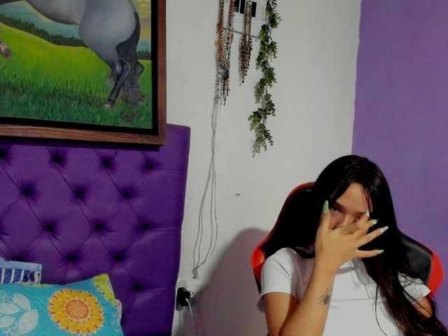Alondraconnor live cam on BongaCams